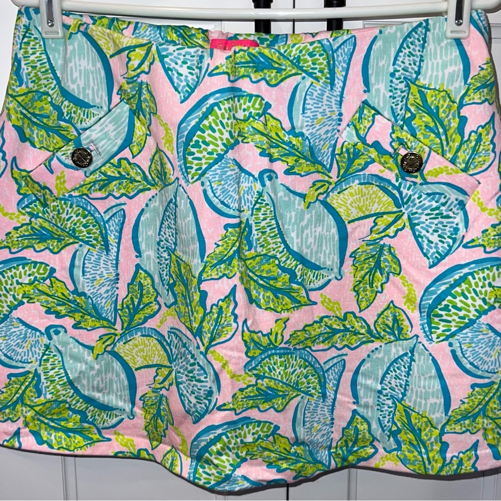 Lilly Pulitzer Knit Madison Skort in Urchin Pink and Vitamin Sea Like New